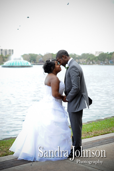 Best 310 Lakeside wedding photographer - Sandra Johnson (SJFoto.com)